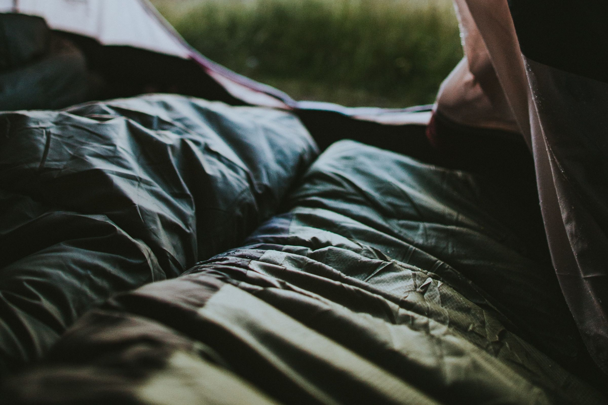 Sovepose i militærkvalitet - 4 gode grunde til at du til at elske den, og 3 ting du skal overveje inden du køber - Favoritter.dk - Vores favoritter